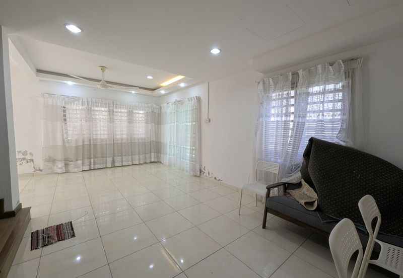 KERTEH | Damansara Inn, Double Storey Semi-D