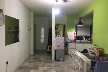 Astana Alam Apartment