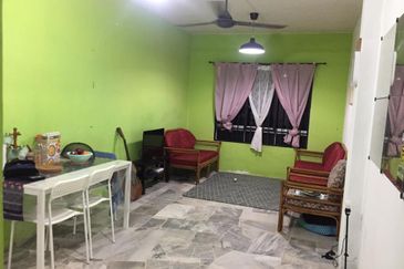 Astana Alam Apartment