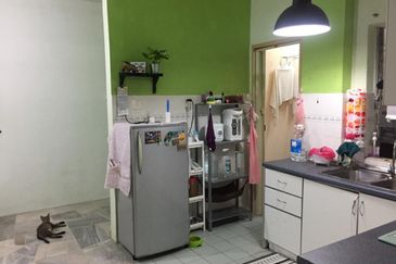 Astana Alam Apartment