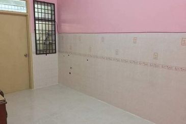 Bandar Laguna Merbok