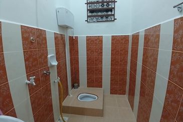 Teres 1 Tingkat Kg Alur Toman, Marang (Dekat Pantai Kelulut)