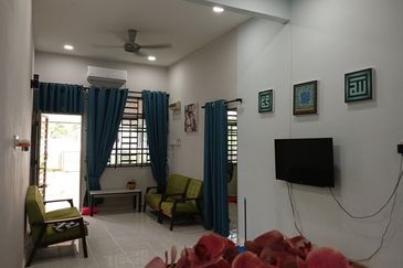 Teres 1 Tingkat Kg Alur Toman, Marang (Dekat Pantai Kelulut)