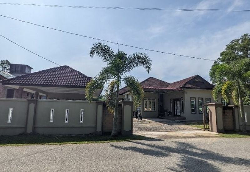 Kampung Rajawali