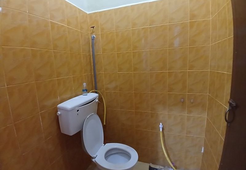 [Corner Lot] Rumah Semi-D Setingkat, Padang Midin (10km ke Bandar KT)