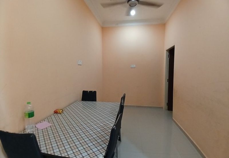 [Corner Lot] Rumah Semi-D Setingkat, Padang Midin (10km ke Bandar KT)