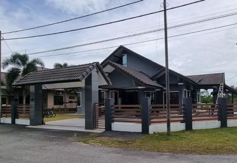 Banglo Moden & Luas, 5 Bilik, Kg Bukit Payong