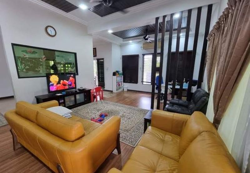 Banglo Moden & Luas, 5 Bilik, Kg Bukit Payong