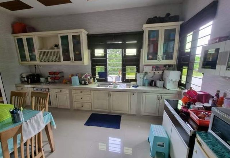 Banglo Moden & Luas, 5 Bilik, Kg Bukit Payong