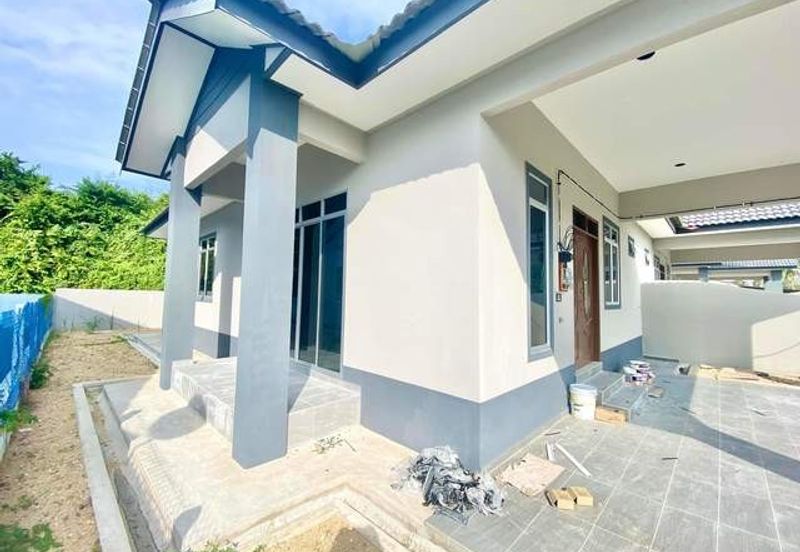 Rumah SemiD Baru Siap, Kg Pulau Serai, Dungun