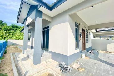 Rumah SemiD Baru Siap, Kg Pulau Serai, Dungun