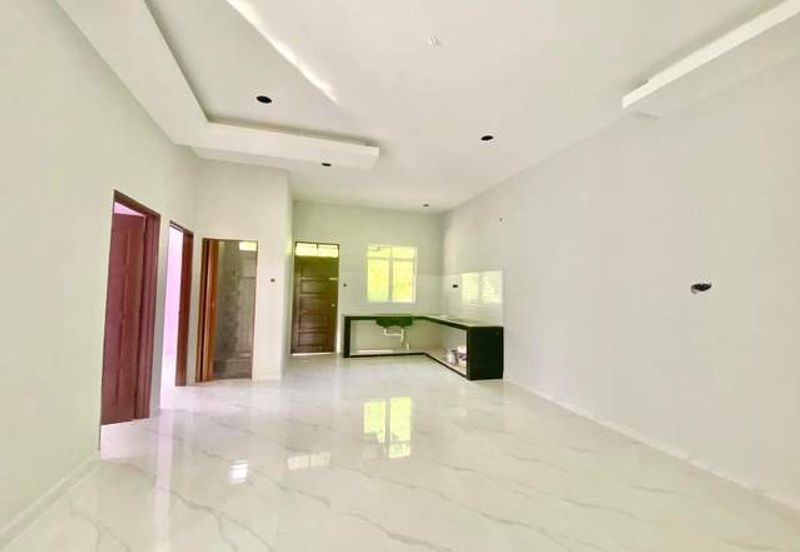 Rumah SemiD Baru Siap, Kg Pulau Serai, Dungun