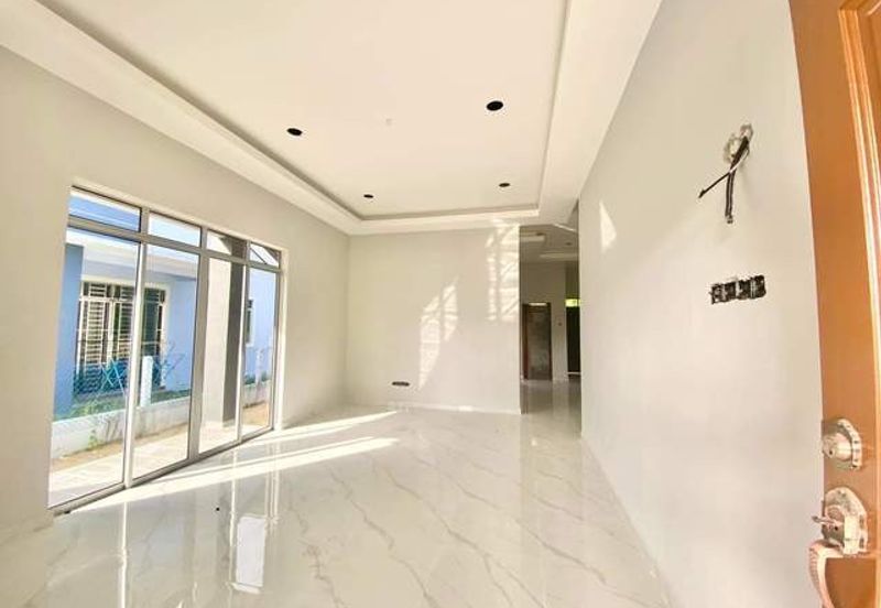 Rumah SemiD Baru Siap, Kg Pulau Serai, Dungun