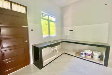 Rumah SemiD Baru Siap, Kg Pulau Serai, Dungun