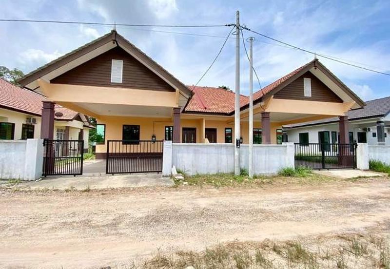 Rumah Baru Semi D, Paka, Dungun, Terengganu