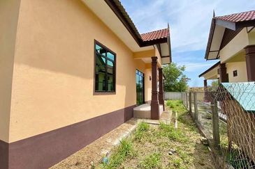 Rumah Baru Semi D, Paka, Dungun, Terengganu