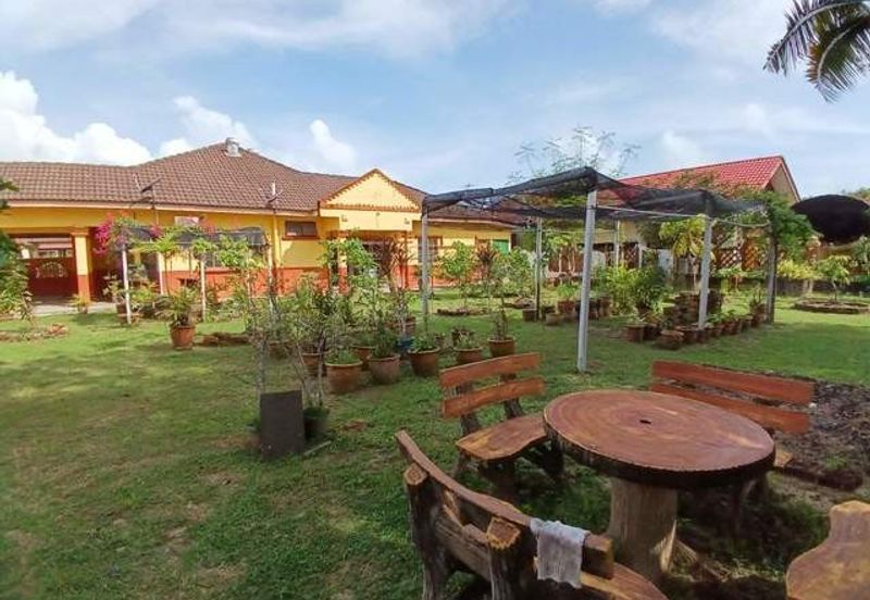 SemiD Corner Lot Tanah Luas, Paka, Dungun, Terengganu