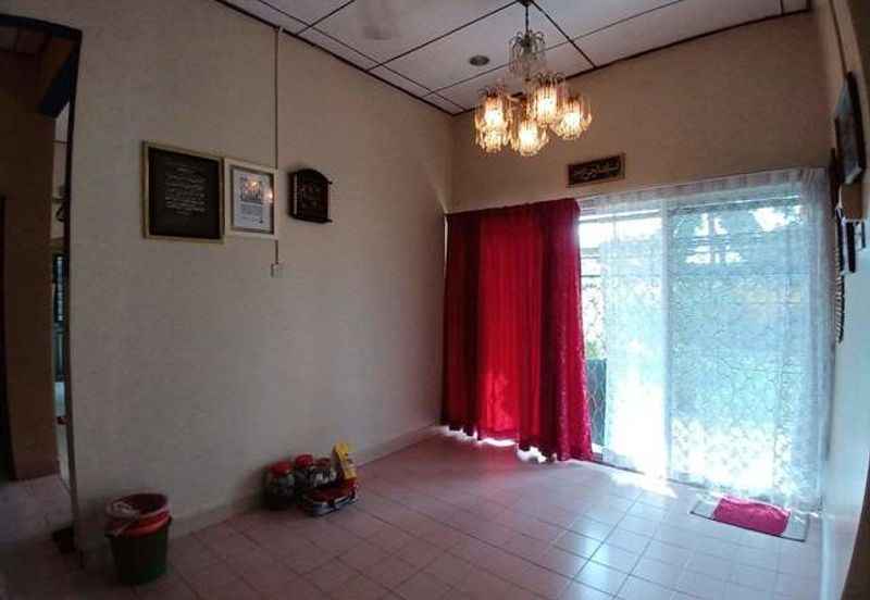 SemiD Corner Lot Tanah Luas, Paka, Dungun, Terengganu