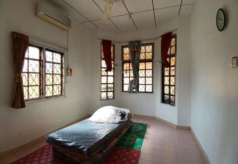 SemiD Corner Lot Tanah Luas, Paka, Dungun, Terengganu