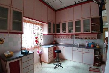 SemiD Corner Lot Tanah Luas, Paka, Dungun, Terengganu