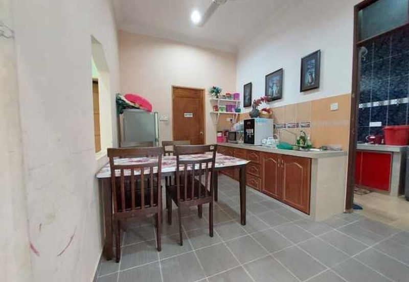 Banglo Strategik Kg Balai Besar, Dungun