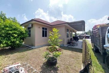 Banglo Strategik Kg Balai Besar, Dungun