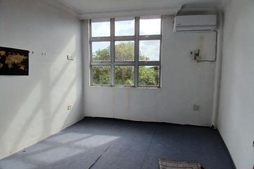 Kampung Padang Midin, Kuala Terengganu 