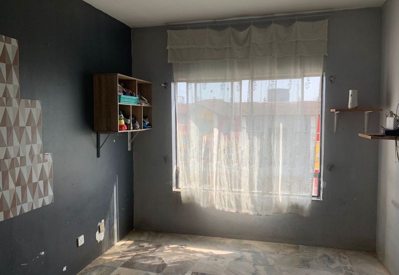 Astana Alam Apartment