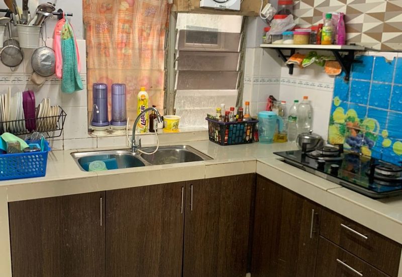 Astana Alam Apartment