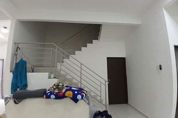 Teres 2 Tingkat, Bandar Putra Kemaman