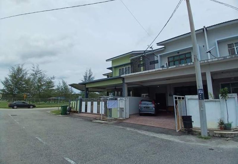 Teres 2 Tingkat, Bandar Putra Kemaman