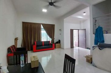 Teres 2 Tingkat, Bandar Putra Kemaman