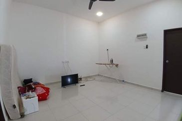 Teres 2 Tingkat, Bandar Putra Kemaman