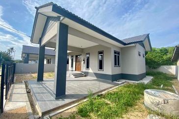 Banglo Baru Siap, Pulau Serai, Dungun