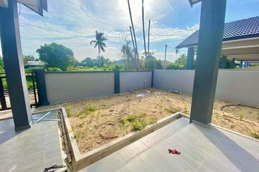 Banglo Baru Siap, Pulau Serai, Dungun