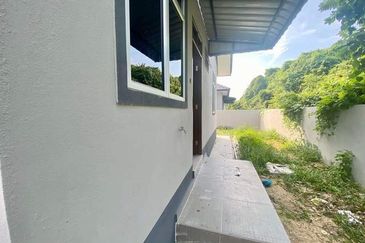 Banglo Baru Siap, Pulau Serai, Dungun