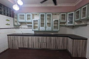 SemiD 2 Tingkat Size Banglo, Chukai, Kemaman 