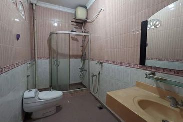 SemiD 2 Tingkat Size Banglo, Chukai, Kemaman 