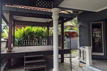 SemiD 2 Tingkat Size Banglo, Chukai, Kemaman 