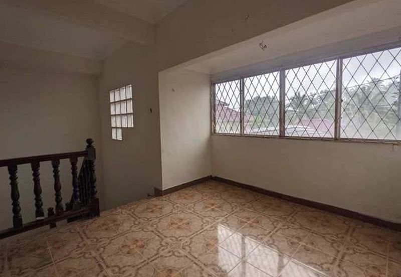 SemiD 2 Tingkat Size Banglo, Chukai, Kemaman 