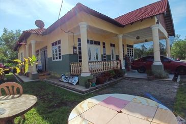 Banglo Cantik 4 Bilik, Kg Batu Tiong, Dungun 