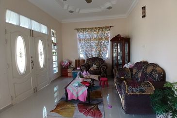 Banglo Cantik 4 Bilik, Kg Batu Tiong, Dungun 