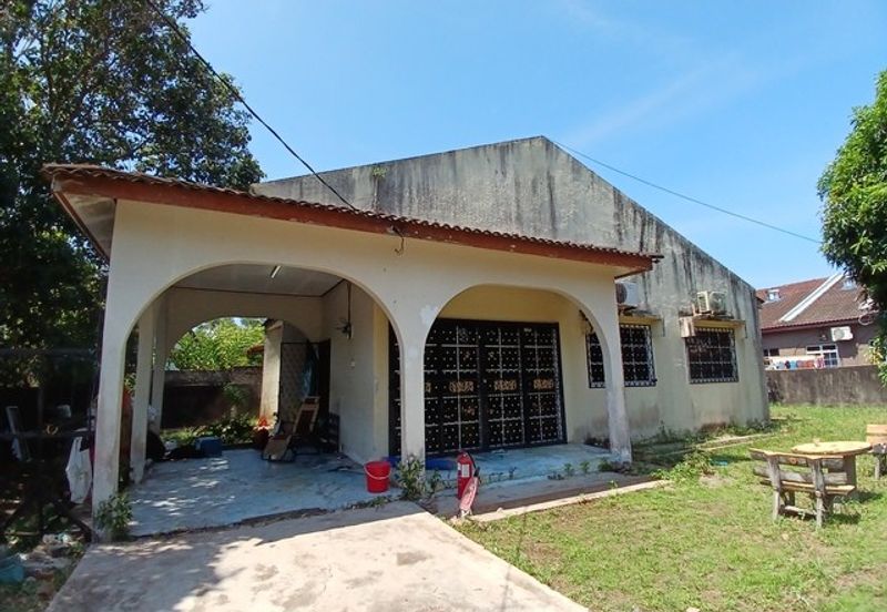Kampung Balai Besar, Dungun