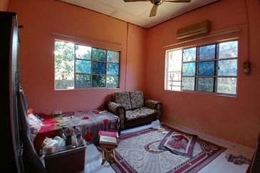 Kampung Balai Besar, Dungun