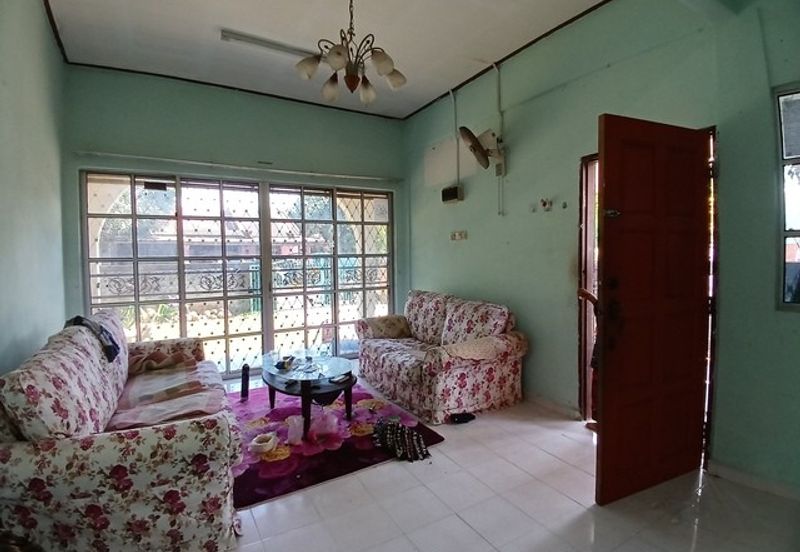 Kampung Balai Besar, Dungun