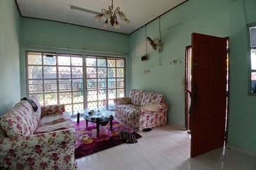 Kampung Balai Besar, Dungun