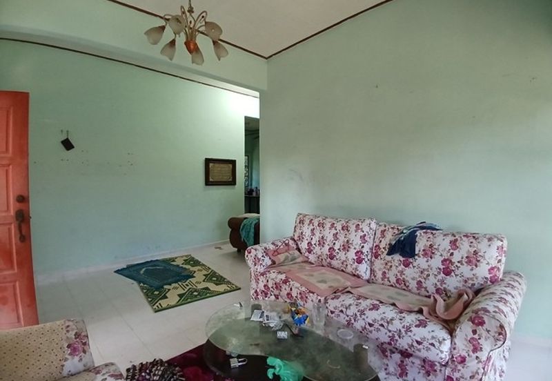 Kampung Balai Besar, Dungun