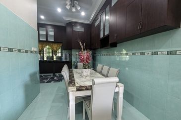 Banglo Mewah Kerteh, Kemaman