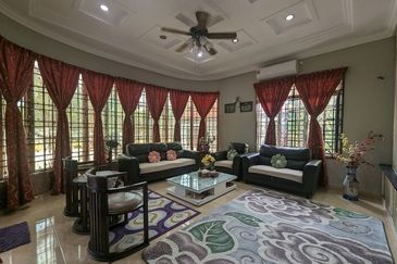 Banglo Mewah Kerteh, Kemaman