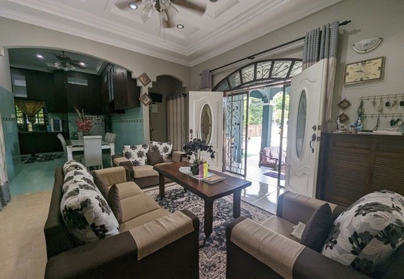 Banglo Mewah Kerteh, Kemaman